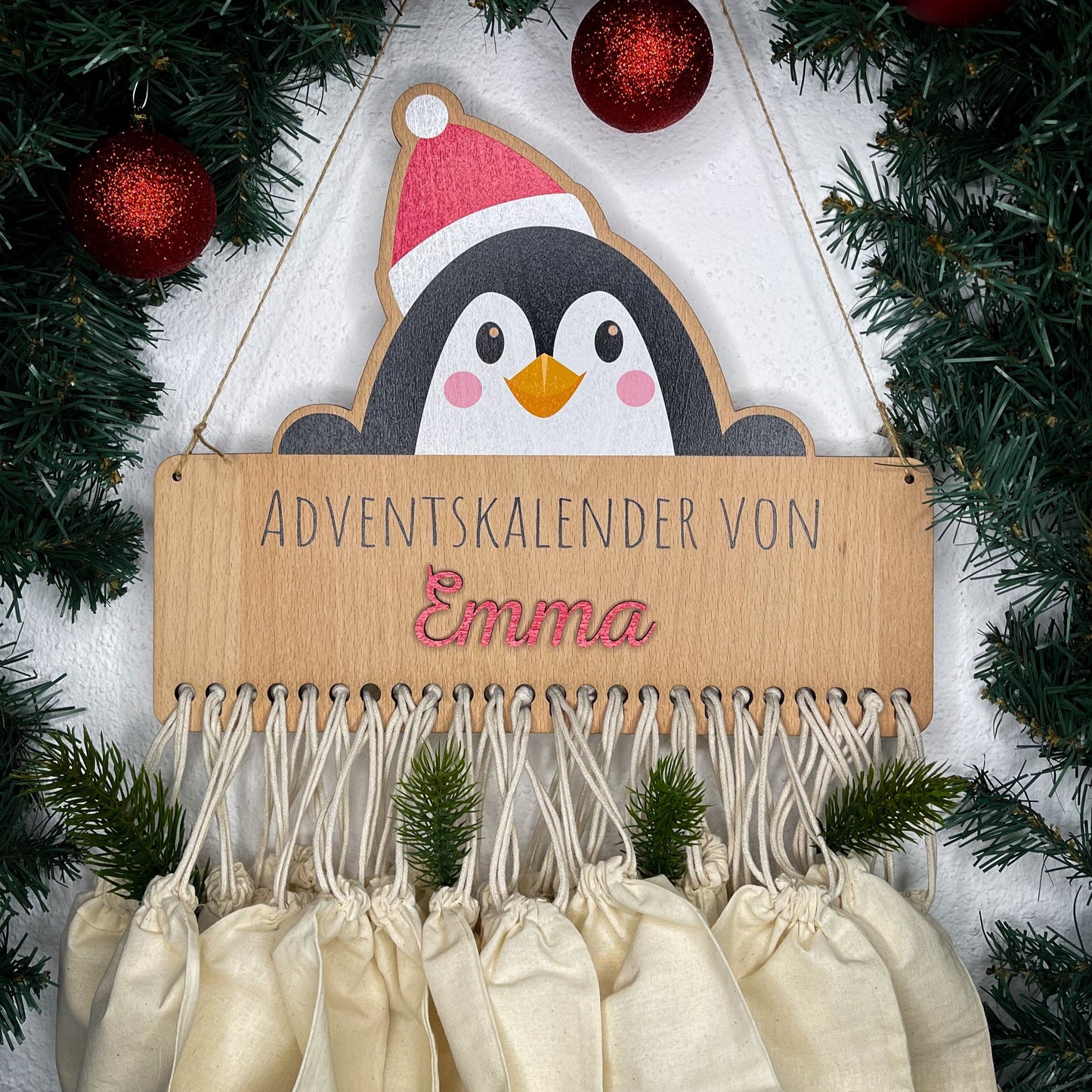 Adventskalender Pinguin mit 3D-Optik - personalisiert